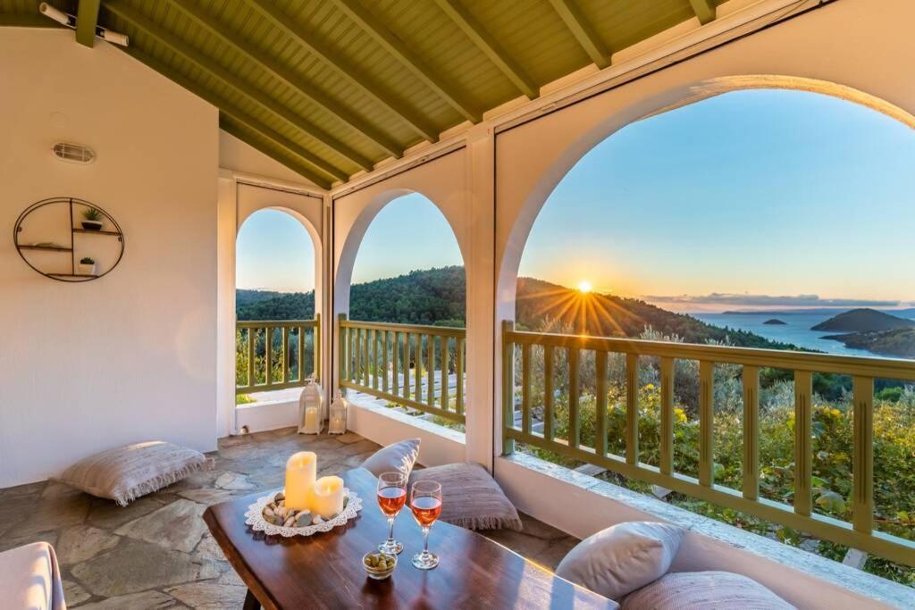 Nina-Myrtia Countryside House Skopelos Ditropo Esterno foto