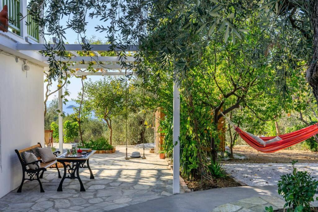 Nina-Myrtia Countryside House Skopelos Ditropo Esterno foto